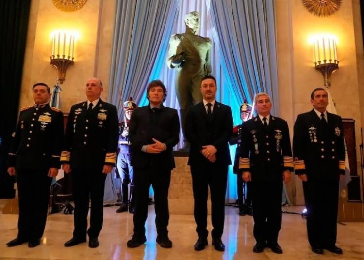 Se confirmó un nuevo aumento de sueldos para el Ejército, la Armada y la Fuerza Aérea