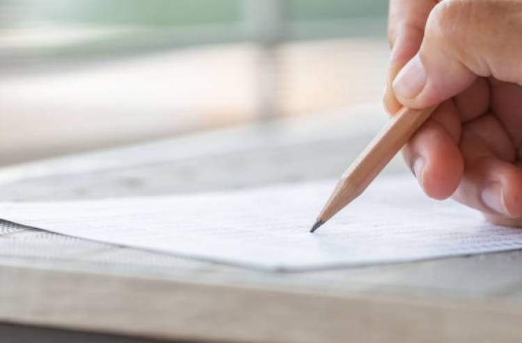 Los civiles de Puerto Belgrano rendirán el examen de idoneidad en una segunda etapa en 2025