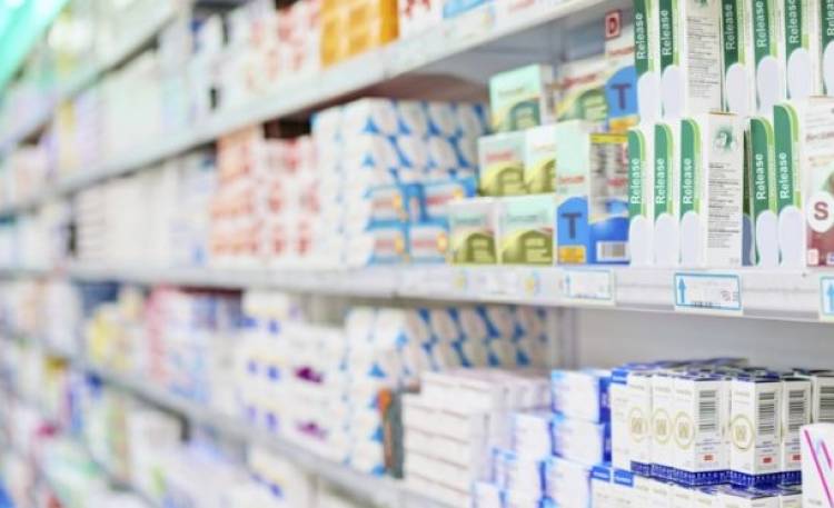 Los medicamentos de venta libre podrán ser exhibidos en las góndolas de las farmacias