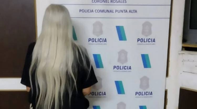 Detuvieron a una mujer de 72 años por robar ropa de una tienda