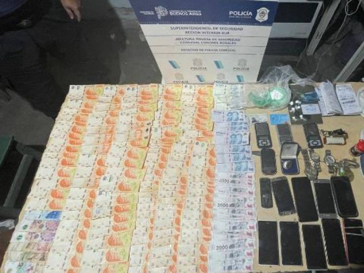 La Policía fue a buscar un auto robado y encontraron un búnker de droga