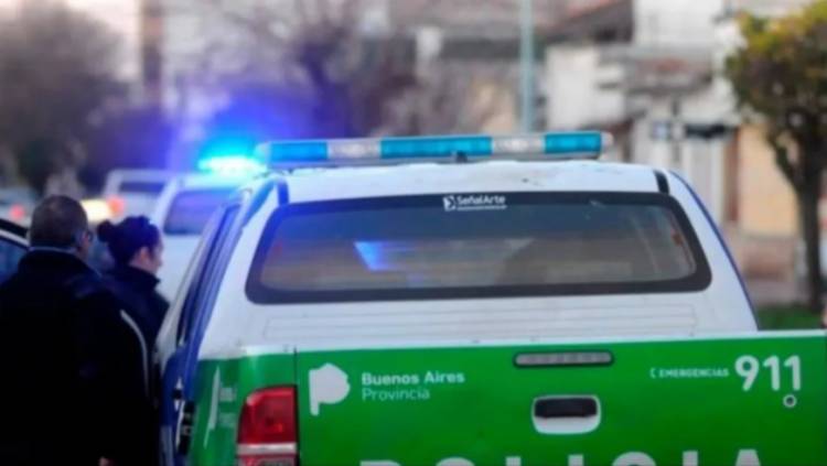 Denuncian que delincuentes les robaron máquinas, herramientas y hasta cajas con sorrentinos