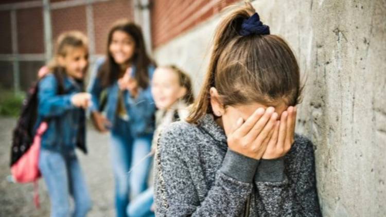 Seis de cada diez chicos sufren violencia en la escuela y más de un tercio, discriminación