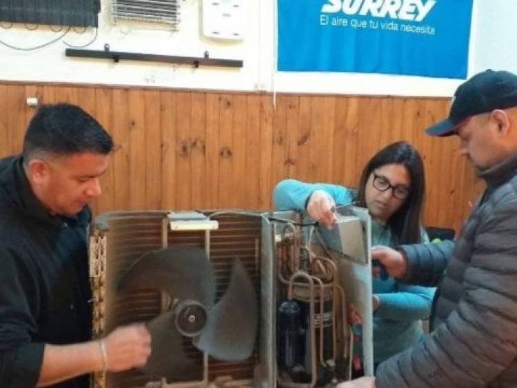 Una oportunidad de la educación pública que abre la puerta al futuro el Centro de Formación Laboral