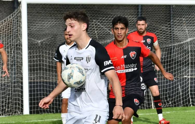 Liga del Sur: Sporting cayó ante Liniers y se complica su situación en la tabla anual