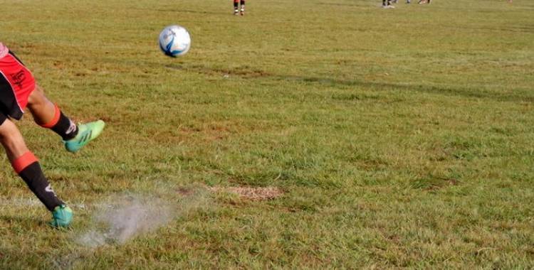 Se juega una nueva del Torneo de la Liga Rosaleña de Fútbol 2025