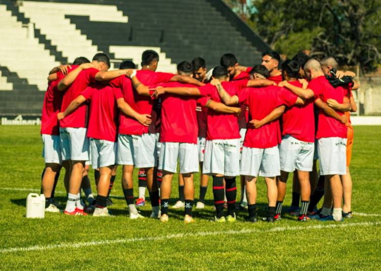 Liga del Sur: Sporting recibe a Libertad en busca de la épica y ante su público