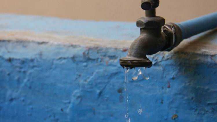 Vecinos nuevamente reclamaron frente al Municipio por la falta de agua en los barrios