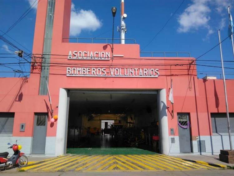 Llamaron al 100 de Bomberos Voluntarios de Punta Alta y lograron hackear el WhatsApp del cuartelero