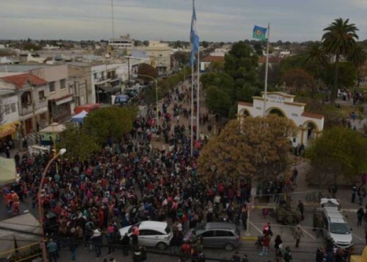 El Municipio de Coronel Rosales convoca a bandas locales para el ciclo “Escena MCR” en Plaza Belgrano