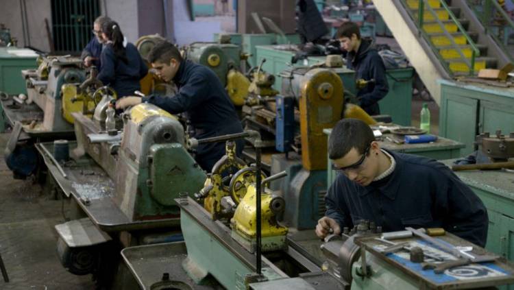 Abrió la inscripción para la Escuela de Aprendices