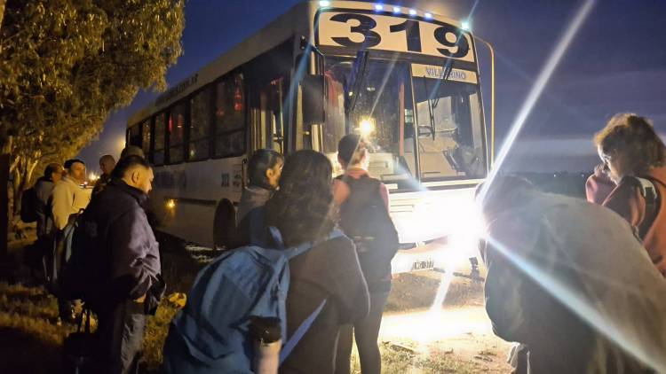 Ya son 4 los colectivos de la Línea 319 que se rompen en una semana