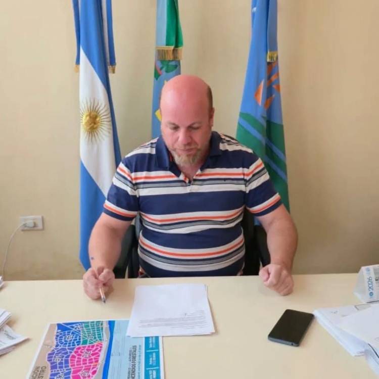 “Si te clavan 30 postes y no te das cuenta, estas en problemas” afirmó Gómez