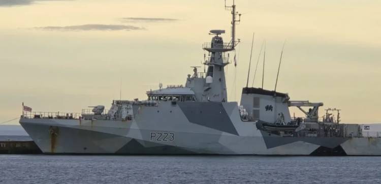El Gobierno denuncia que un buque británico navegó por aguas argentinas sin autorización