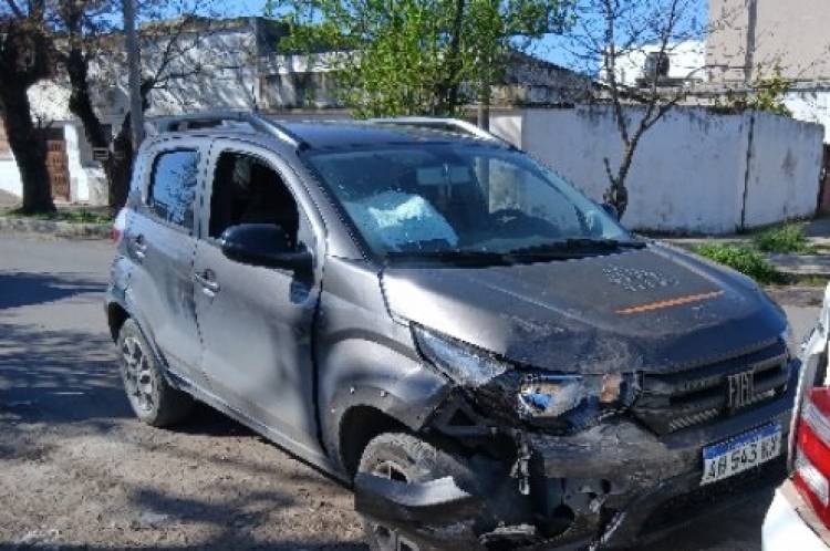 Tres personas fueron hospitalizadas tras un choque en la zona norte